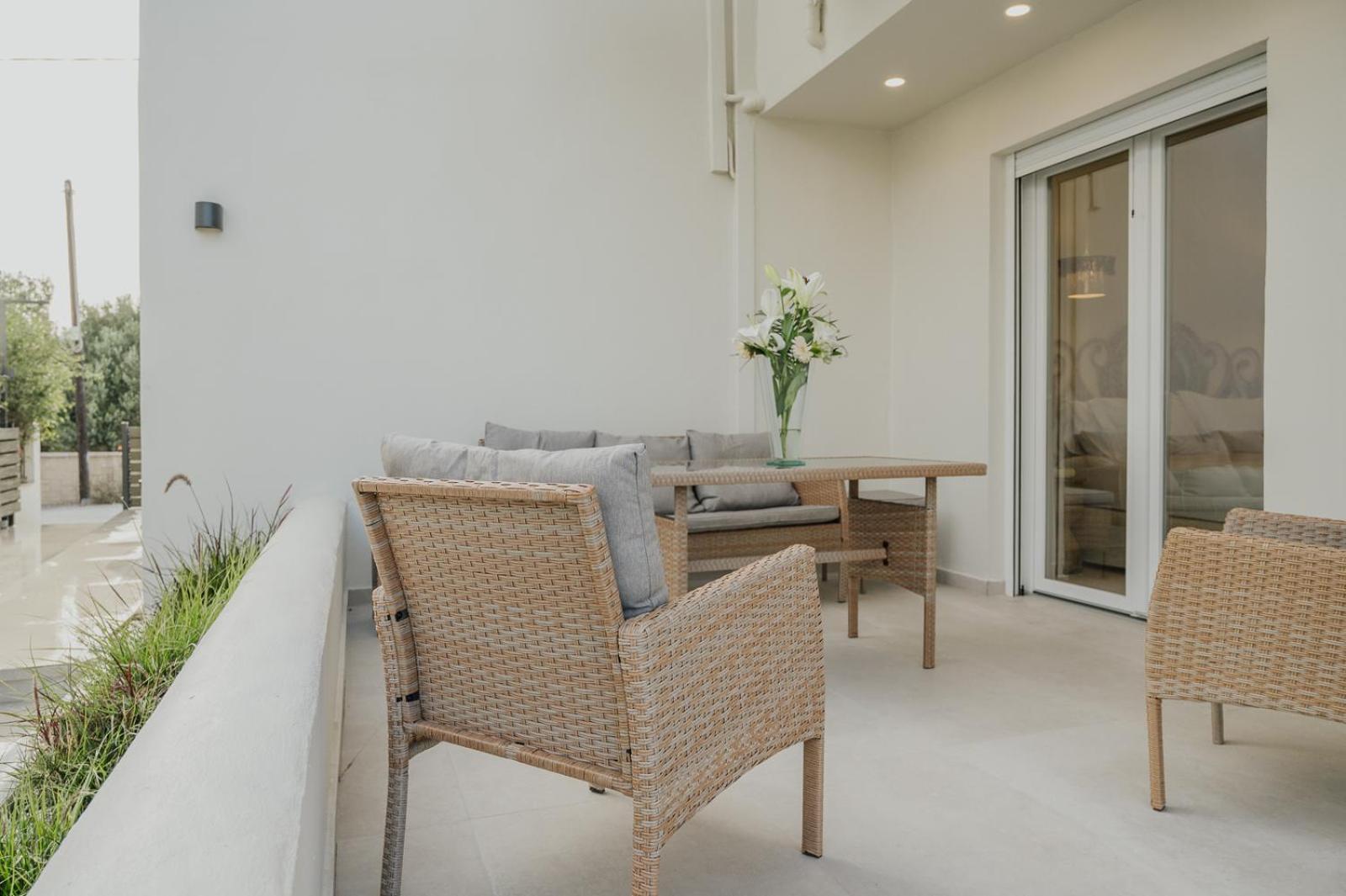 Le Jardin Apartments Kampos Marathokampou Exteriör bild